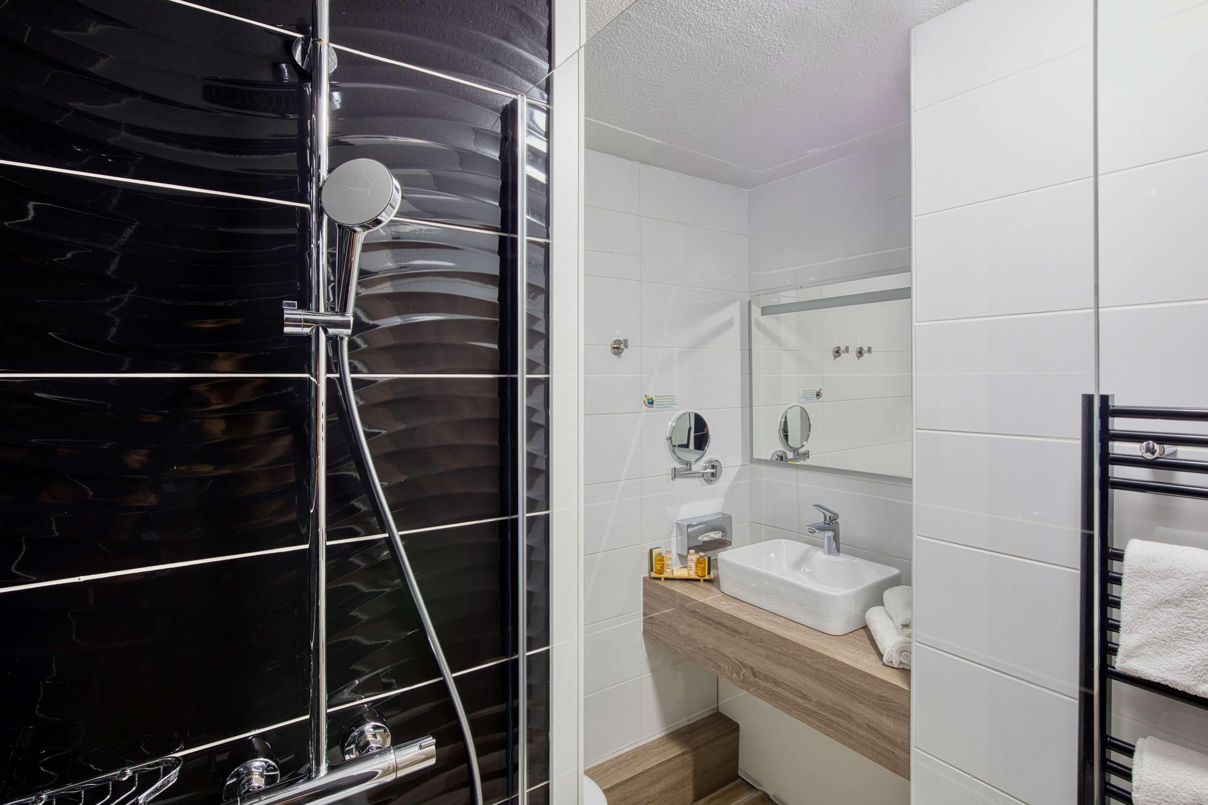 Best Western Le Vauban プラード エクステリア 写真