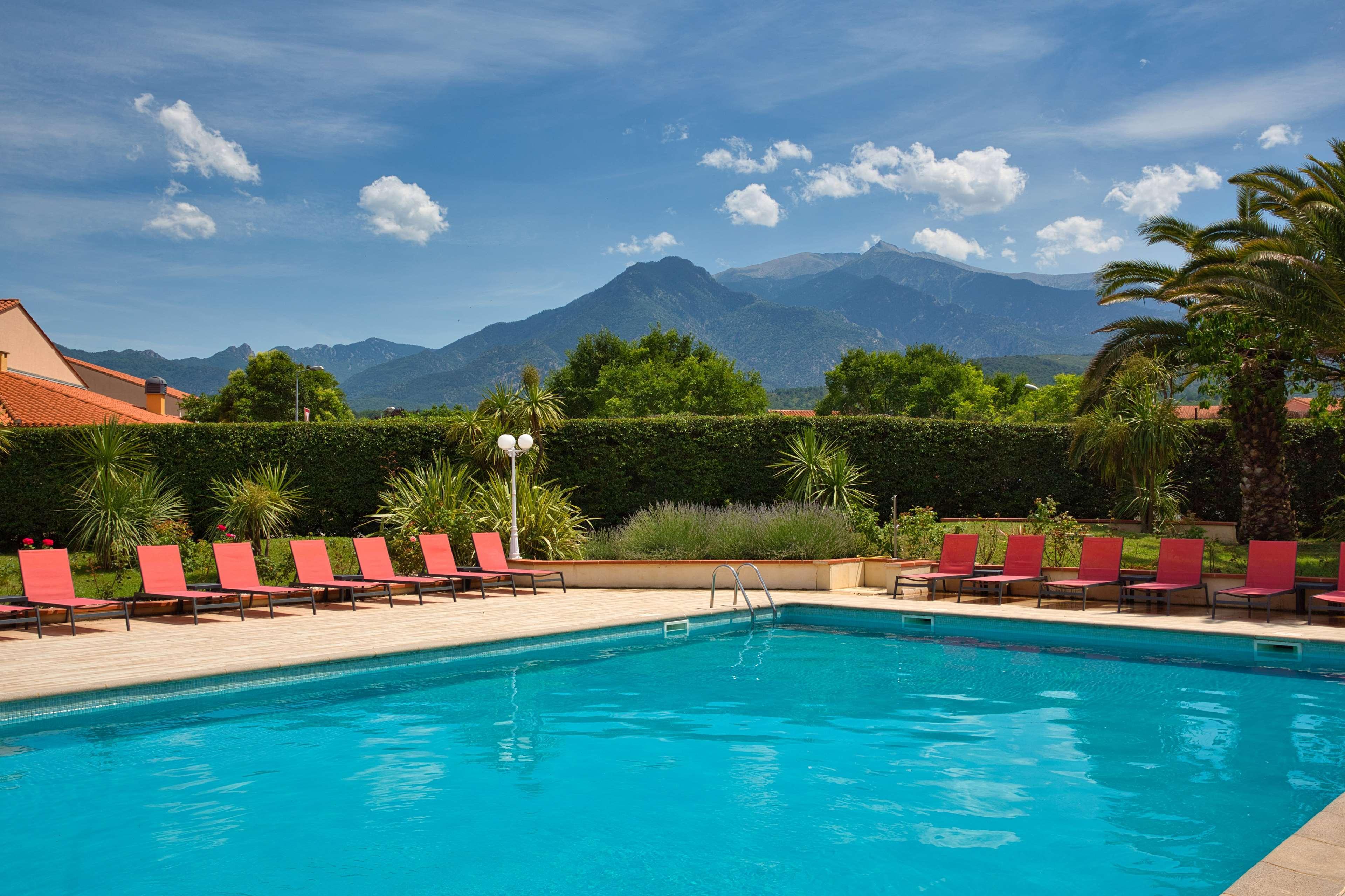Best Western Le Vauban プラード エクステリア 写真